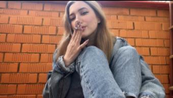 Don't allow your daughter smoke (Babyheavanian)