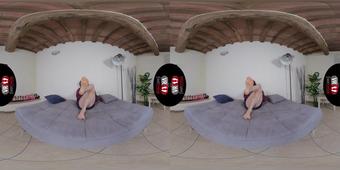 VR FOOT FETISH - Tecla Playing With Her Footies On A Lilla Couch - Vr 5K 60 (VR FOOT FETISH)