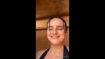 OUTDOOR POOL CHANGING ROOMS XXX (Tiffanybabe01)