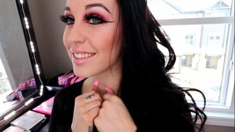 Peeing in the bathtub Video - April 03, 2020 (Harley Blaze)