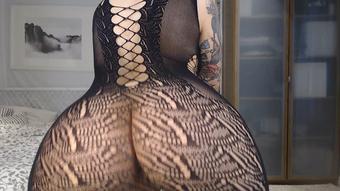 HD Upclose Squirt Fuck (yogabella)