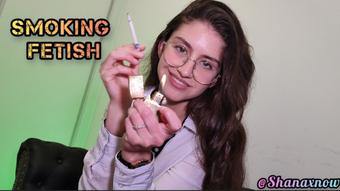SMOKE FETISH HOT SECRETARY CUSTOM VID (Shanaxnow)