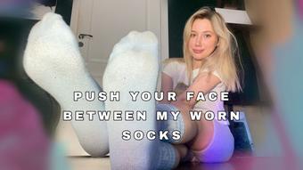 My worn blue socks (Babyheavanian)