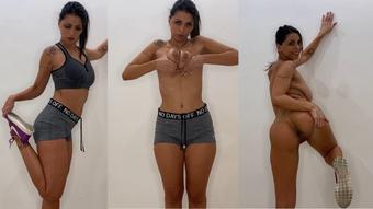 Nicolebelle Working Out Naked (NicoleBelle)