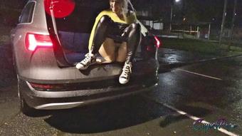 Gypsypage Pissed Hard From The E Nobel Car (GypsyPage)
