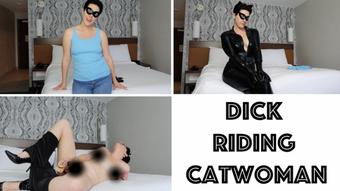Dick Riding Catwoman - Jul 22, 2023 (IvyStarshyne)