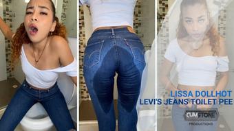 LEVIS JEANS TOILET PEE (lissadollhot)