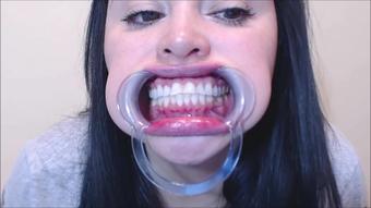 Teeth and mouth Exploration (PrincessDi)