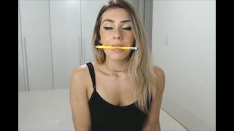 Pencil Challenge with Latina Spit - Nov 23, 2021 (Akali Lunar)