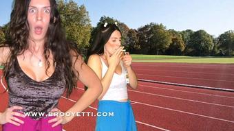 TRACK STAR SMOKES (Iamyetti)