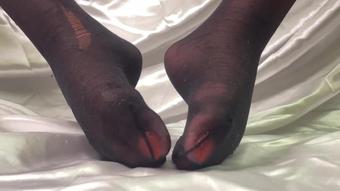 Torn Black Nylons High Heels Removal (Pink Foxx)