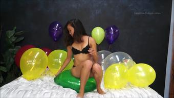 Josey Grinds and Pops Big Balloons (Custom Fetish)