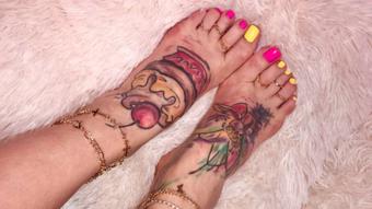 Foot Fetish - July 11, 2023 (LoraFlower)