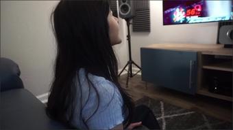 Kaedia Lang Gamer Girls Buttcrack Bet (Kaedia Lang)