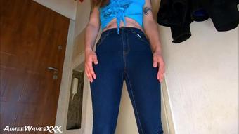 Aimeewavesxxx - I Really Need To Go! - P-- Desperation - Man (AimeeWavesXXX)