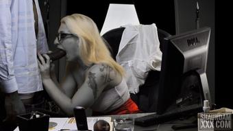 Shaundamxxx Feed Me That Porn Cock (SHAUNDAMXXX)