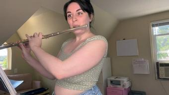 Name That Tune with Daisywestcoast (daisywestcoast)