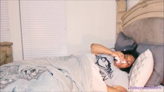 Josie4Yourpleasure Bbw Sick In Bed Blowing Nose Hd (Josie4yourpleasure)