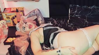 Your Piggy SillyGirl (KimmyVampire)