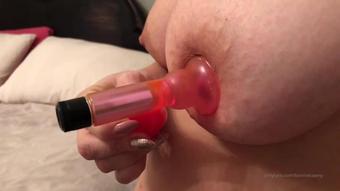 bonnietawny 01 03 2020 165056565 never played with one of these things before am (bonnietawny)