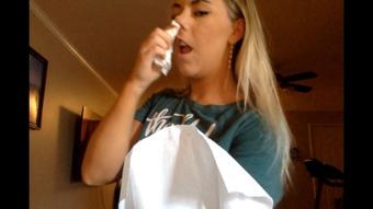 SHOWING OFF MY BOOGIES TRUMPET NOSE BLOWING NATURAL TOOTS (TABOOTHA_QUEENx)