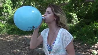 Amber Blow Pops in the Park (Custom Fetish)