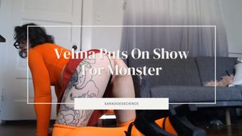 Velma Puts On Show for Montster (saradoesscience)