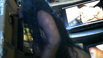 Ebony maid blows a disabled vet, thensex (nmjnaughtyvixens)