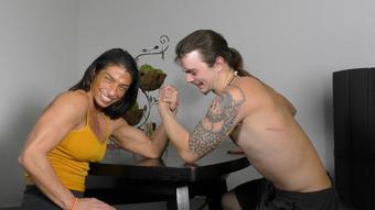 Alexis vs Max: Arm Wrestle (Alexis Rain)