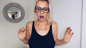 Dirty feet and your cock - Aug 28, 2021 (Lucy Alexandra MILF)