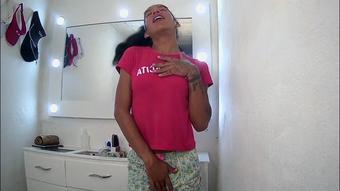 I get horny for you (Lola bbunny)