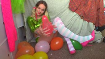 Mass BALLOON Poppin' In Heels (Goddess Vanessa)