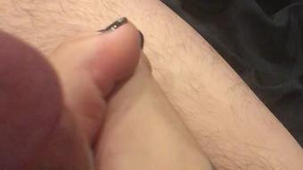 Fuck my Feet footjob - March 21, 2018 (LilyLanexxx)