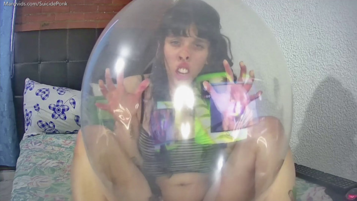 pretend to be inside the balloon - October 06, 2021