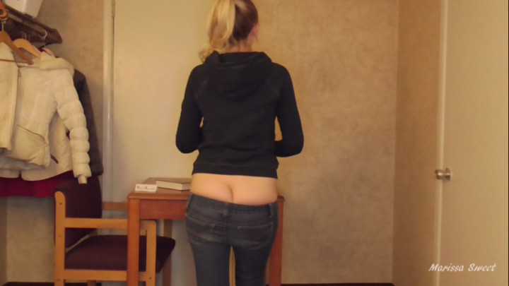 Teachers Belly Button And Booty Crack