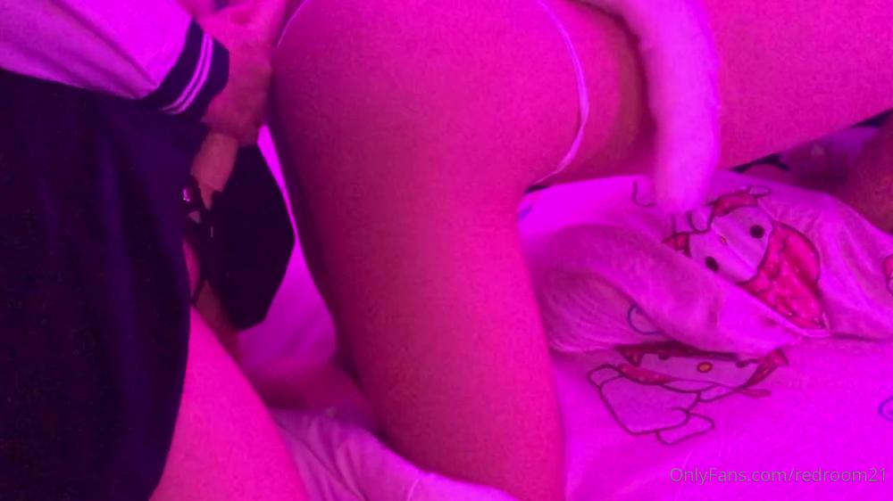redroom21 115207351 2021 02 27 my girlfriend tried to peg me nyannndere