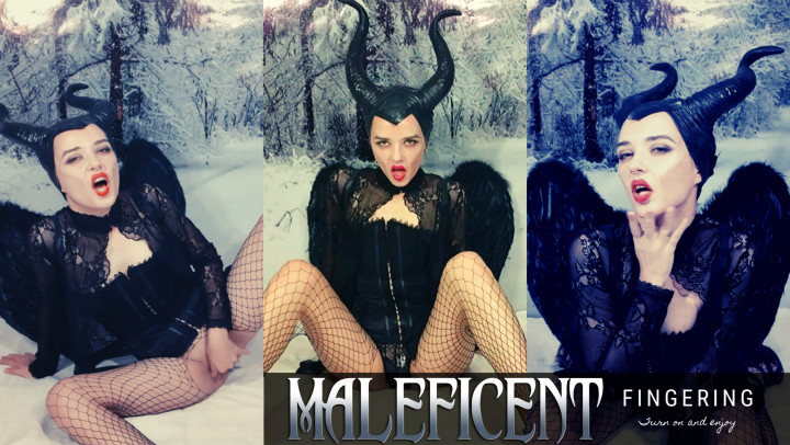 Maleficent cosplay:  Fingering - Oct 19, 2019