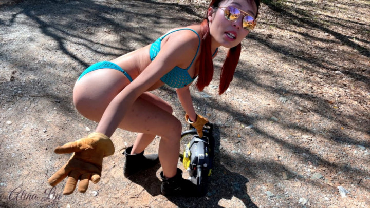 Asian Brat Stepsis Struggles To Use Saw - Apr 2, 2021