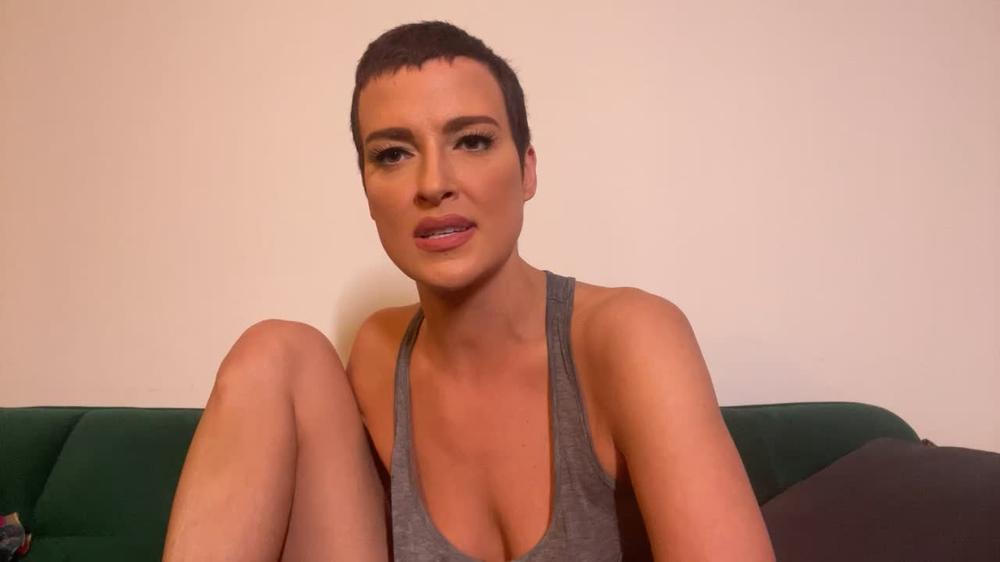 lauradesireevip 25 01 2023 2754593846 stream started at 01 25 2023 11 03 pm laura chats with youuuu