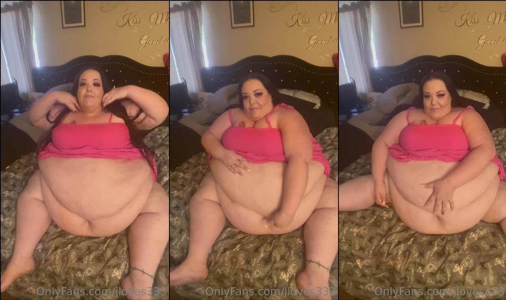 jloves333 06 10 2022 2629992047 lots of belly flops and jiggles hehe