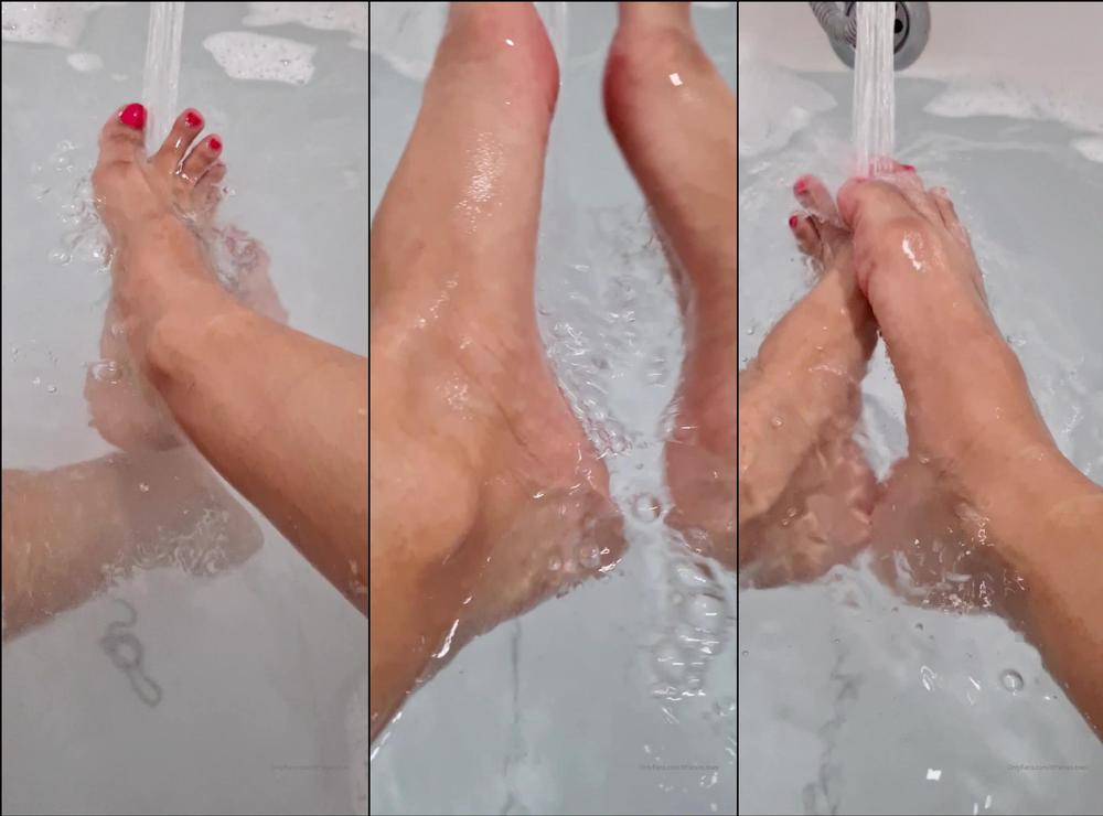 tiffanies.toes 06 01 2021 2002889905 Ruba dub dub who's joining me in the tub