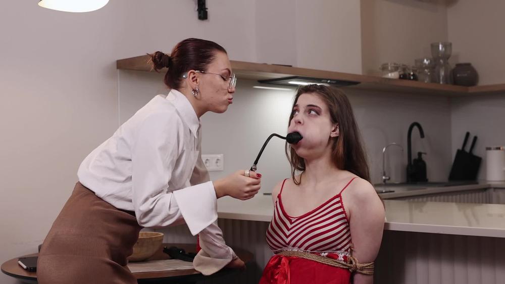 Russian girls in fetish - Stretching Her Tiny Mouth: Deep Throat Therapy (Fhd)