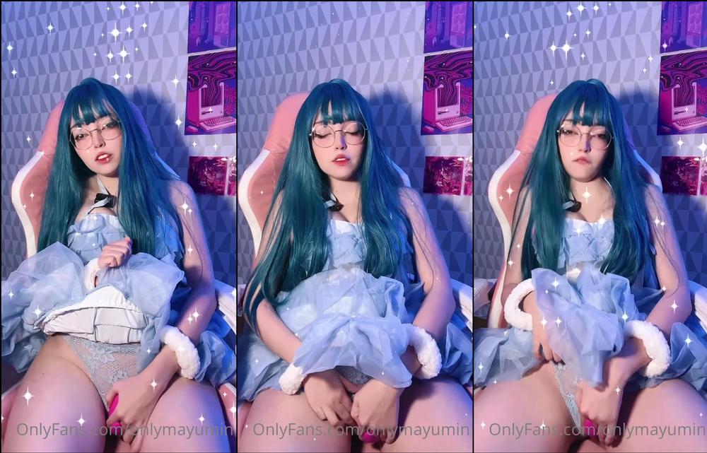 onlymayumin 19 08 2022 2566096303 New toy Iâm so damn wet rn
