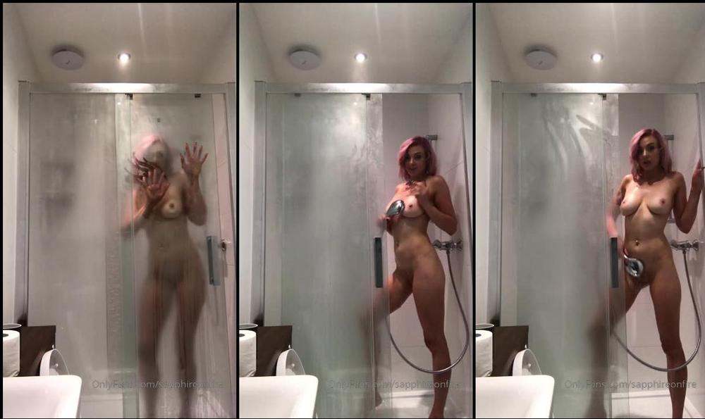 sapphireonfire 01 08 2019 48065712 I always have to get sexy in the shower when Iâm away...