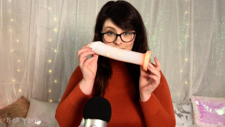 ASMR Velma Searches for your Missing Toy - March 27, 2019