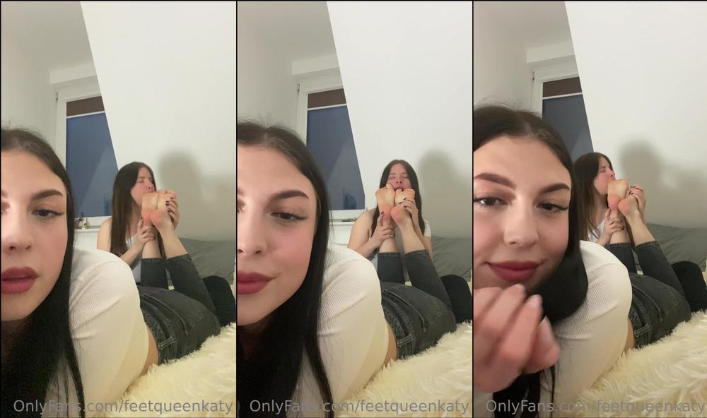 feetqueenkaty 654395503 2023 07 07 my slavegirl loves to clean my sweaty feet..and omg this feeling drives me crazy..
