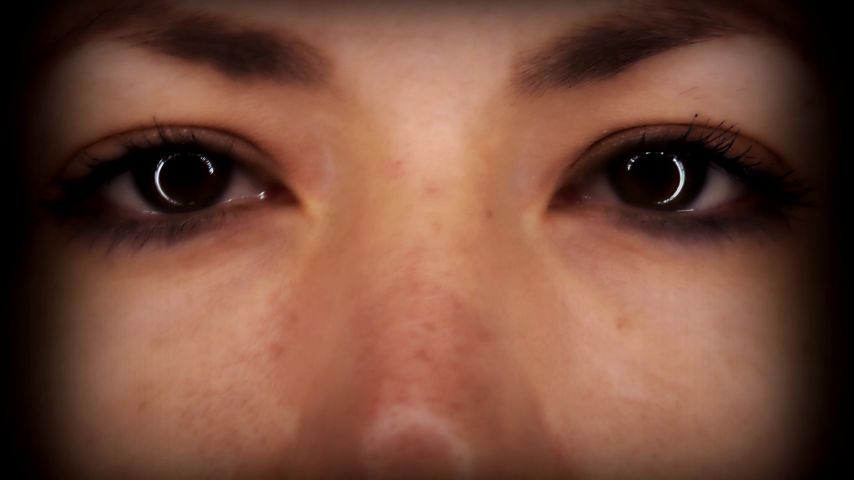 Deep Eyegazing Mesmerize - December 07, 2018