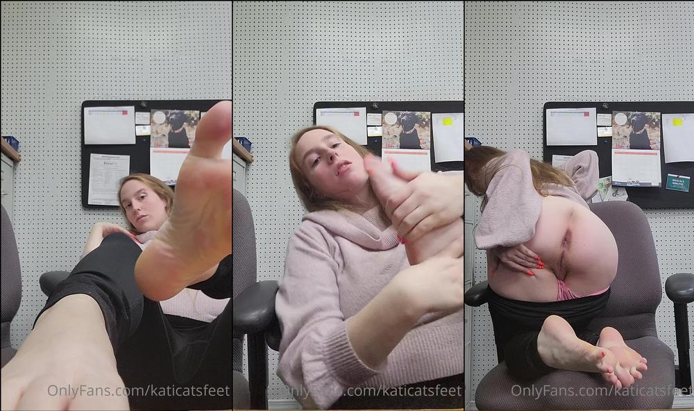 katicatsfeet 02 11 2021 2263186734 full length self worship at work