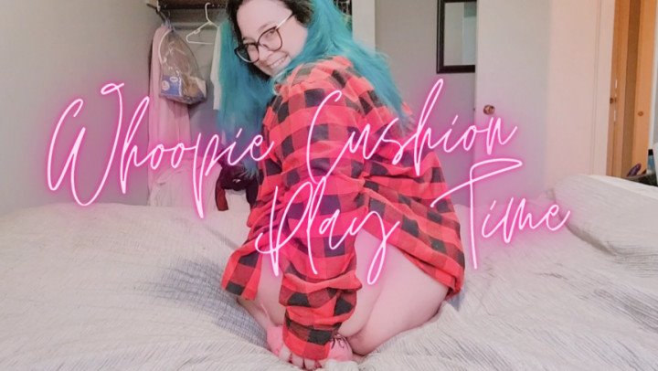 Caityfoxx Whoopie Cushion Fart Fetish