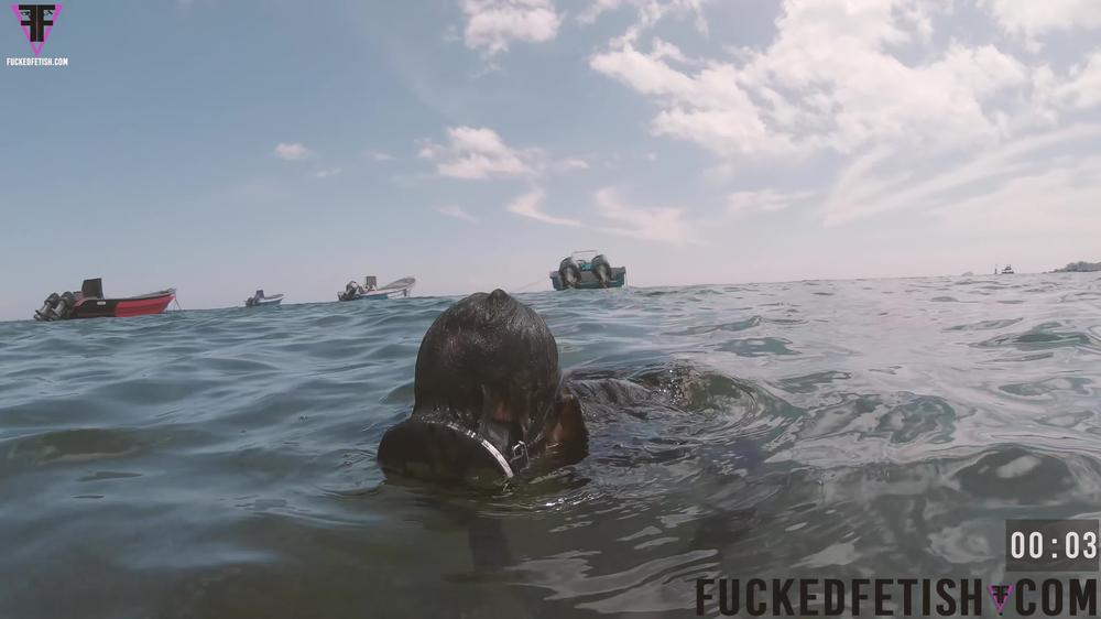 FuckedFetish - The Caribbean Sea Receives Goddess Breathplay Mask Diving Glass